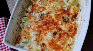 Запечени картофи с праз