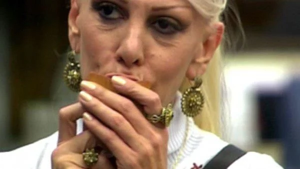  Луна на другарски съд