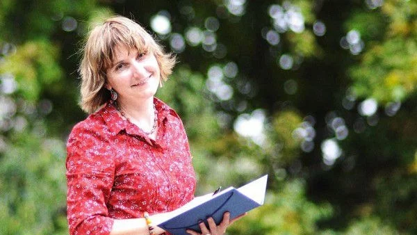 Димитрина Проданова: Важно е децата да имат респект от родителите си