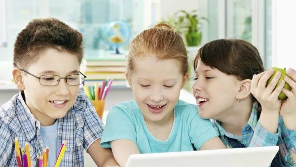 Третото издание на Digital KidZ с фокус върху Родителството