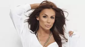 Моника Валериева прие исляма и избухна срещу Израел