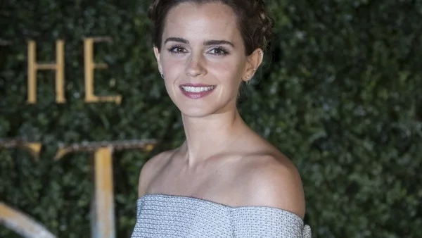Ема Уотсън се съблече за Vanity Fair 