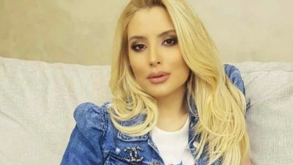 Цвети Янева очаква дете от Делян Пеевски?