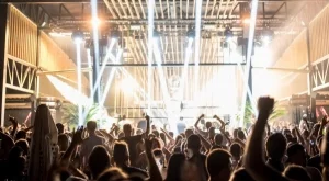 Затвориха Cacao Beach