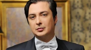 Васил Петров разкрива тайни от живота си в книга