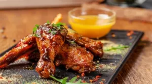 Това е тайната на вкусните пилешки крилца