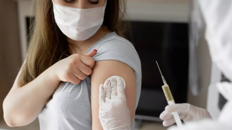 Прилики и разлики между ваксините на Pfizer и Moderna