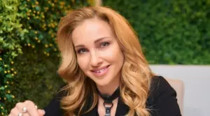 Алекс Раева показа мъжа си и порасналата си дъщеря (СНИМКИ)