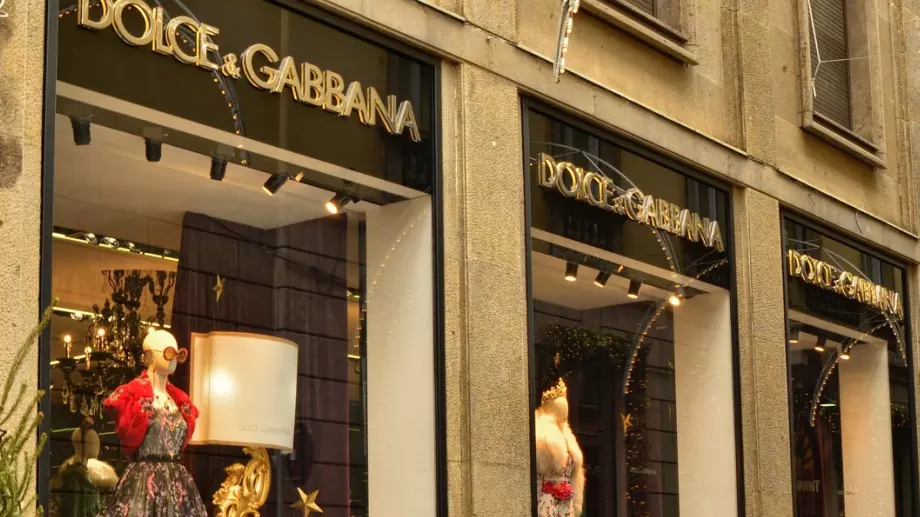 Dolce & Gabbana спира да използва естествена кожа 