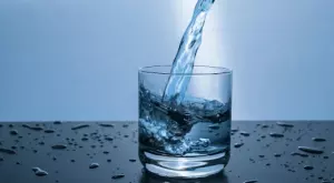 Алкална вода – какво представлява и какви са ползите?