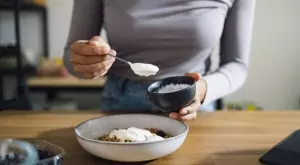 Защо НЕ трябва да ядете кисело мляко на гладно
