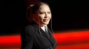 Мадона е приета в болница