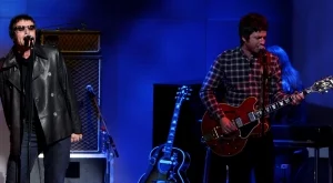 След 15-годишна пауза: Oasis се събират (ВИДЕО)