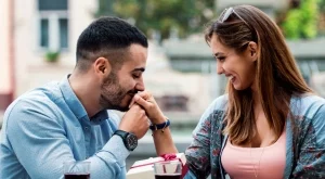 5 неща, които правят двойките, които остават влюбени най-дълго