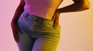 Ето кои са най-добрите plus size модели дънки