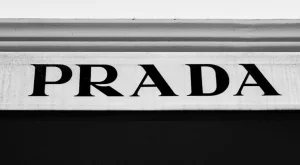 Космически лукс: НАСА се довери на Prada за новите си скафандри (ВИДЕО)