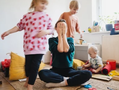 Синдром на родителското прегаряне: Защо все повече българки страдат от него