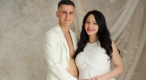 Още един син: Съпругата на Георги Костадинов показа СНИМКИ от родилното 