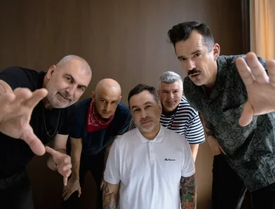 Остава представи ВИДЕОТО към песента си "Куршуми"